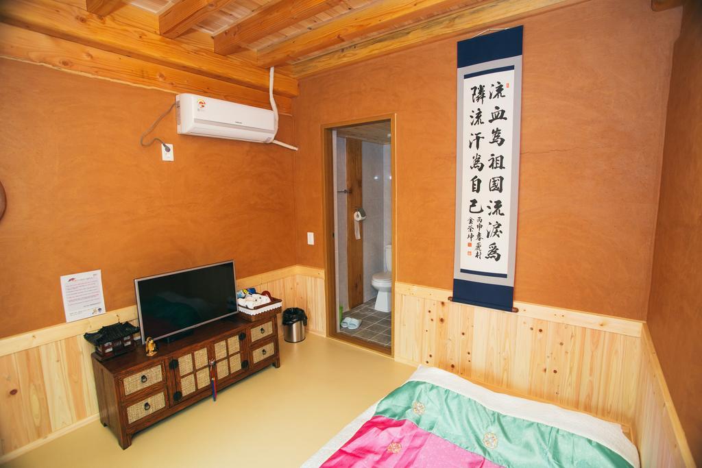 Laon Hanok Gguljam Jeonju Exteriör bild